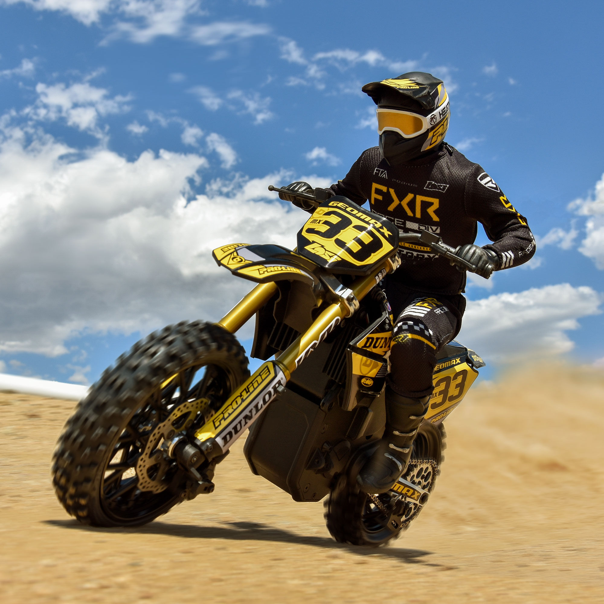 Pro-Line Racing 1/4 Dunlop Geomax MX33 CR4 Rear Tire MTD Black